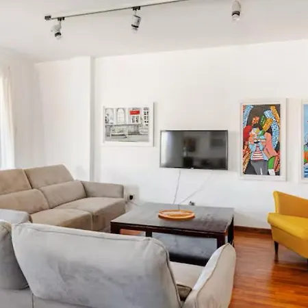 Escape * 利马索尔