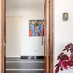 Διαμέρισμα Escape *